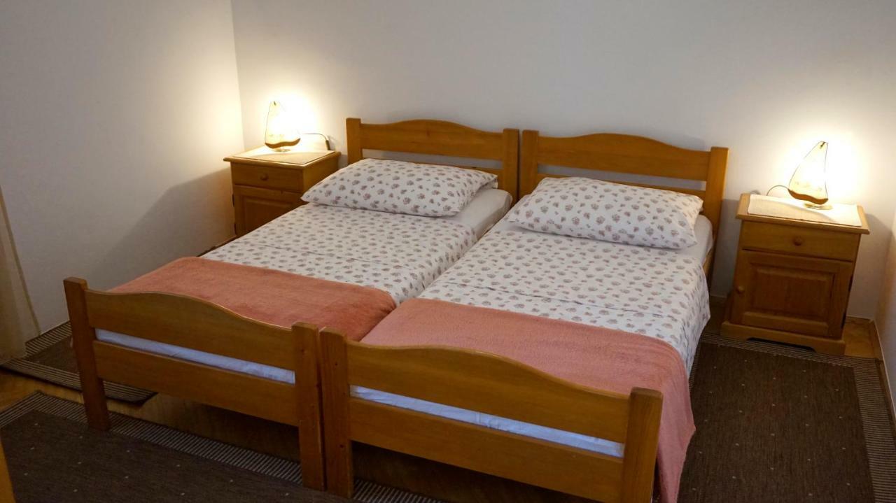 Apartment Krasna Baška Voda Eksteriør billede